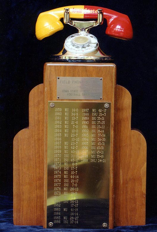 http://cfbwizard.com/wp-content/uploads/2011/10/telephone-trophy.jpg
